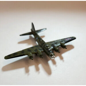 Airplane Diecast A222 B-17 Plane Toy Missing Propellers